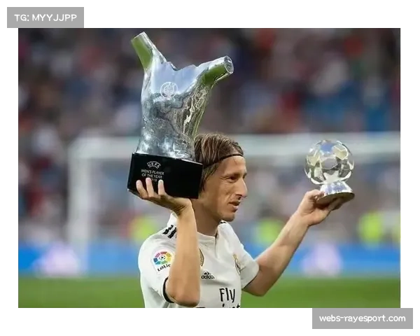 欧足联“尊重”活动走进马德里小学,莫德里奇参与反歧视宣传 欧足联“尊重”活动走进马德里小学,莫德里奇参与反歧视宣传